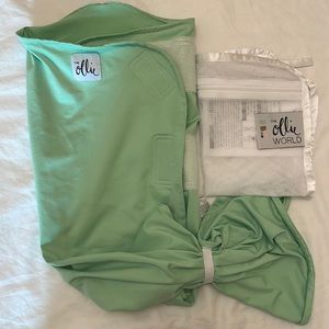 Ollie world swaddle